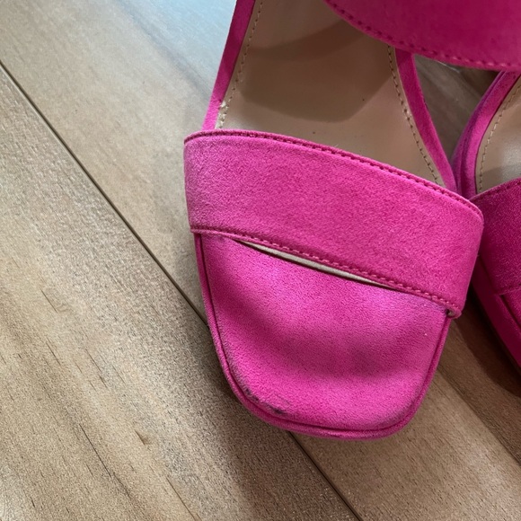 Madden Girl hot pink heels - Picture 3 of 4